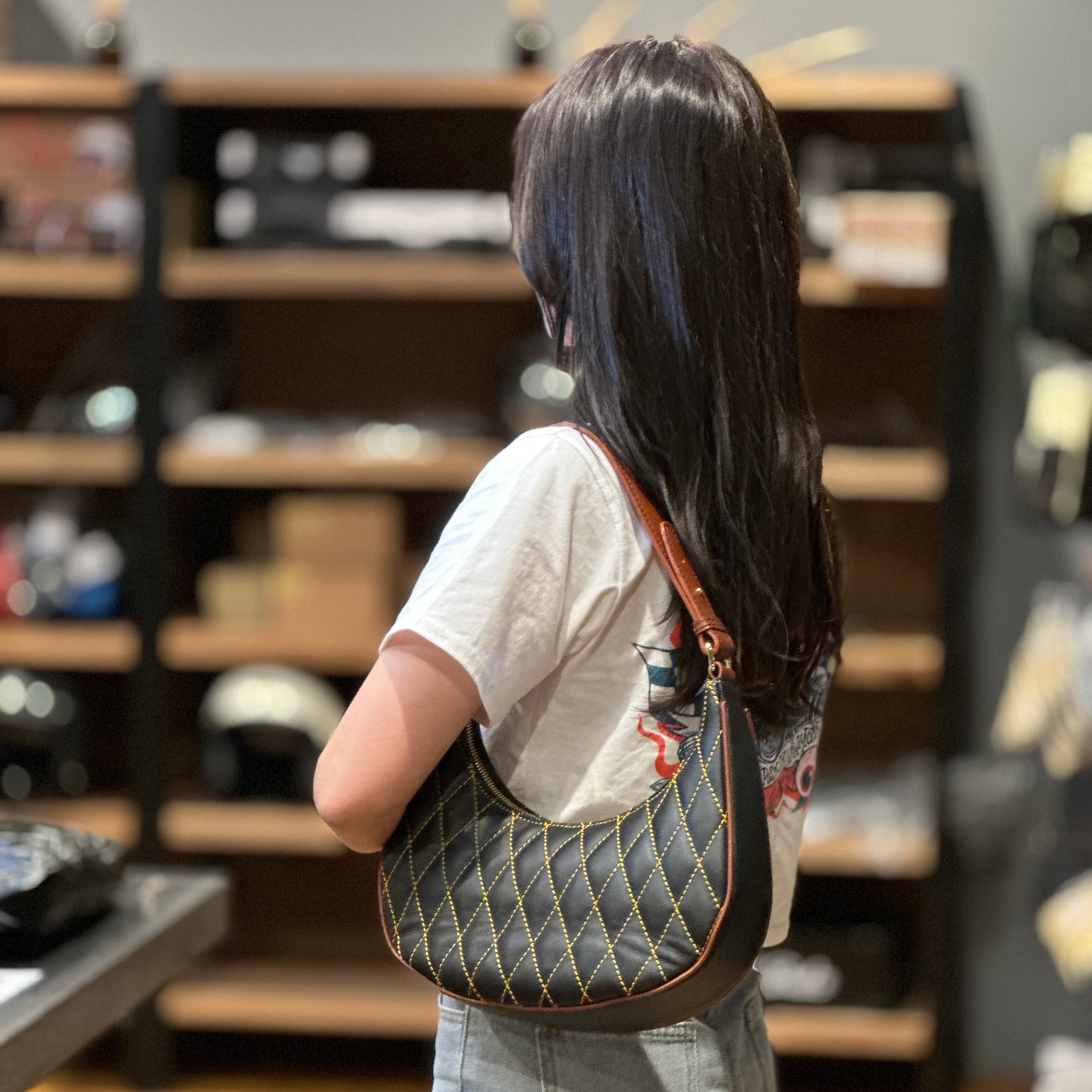 Lady cradle bag (black/gold)