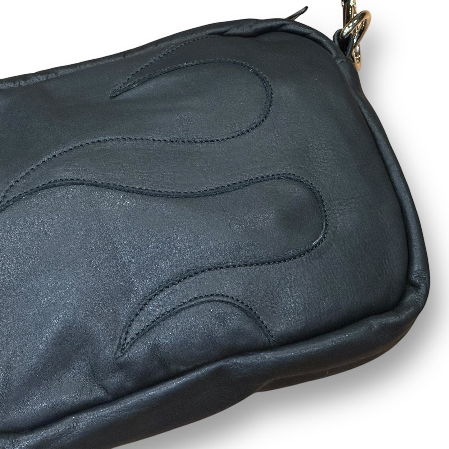 FLAMES BAG BLACK