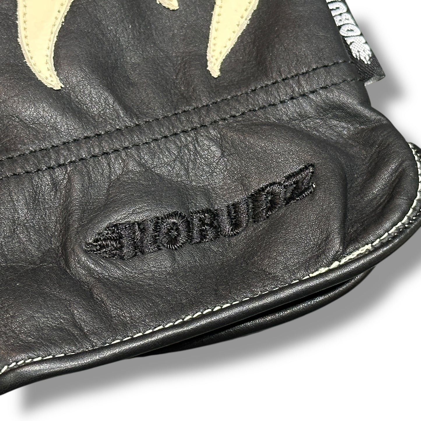 FIRE GLOVE BLACK (nobudz/yellow glove)