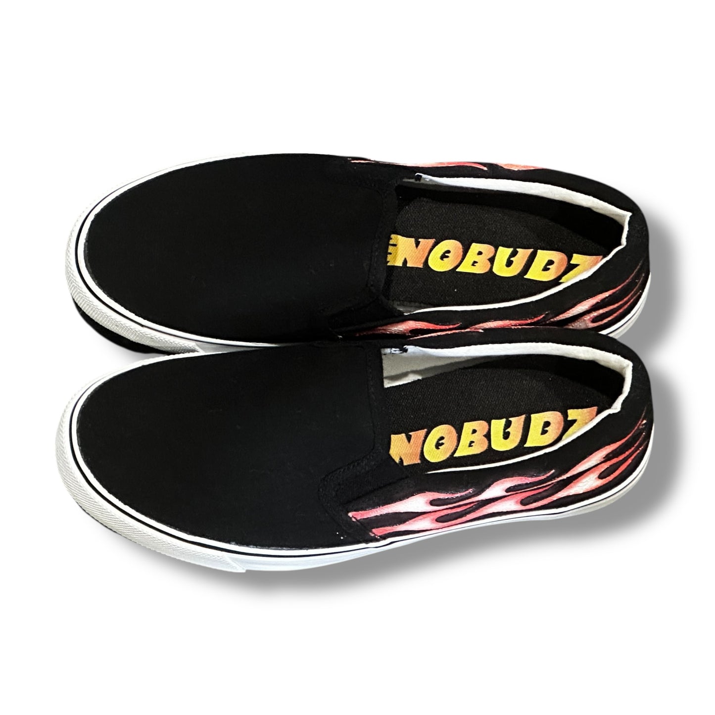 FLAMES SHOES SIDE PINK NOBUDZ EDITION