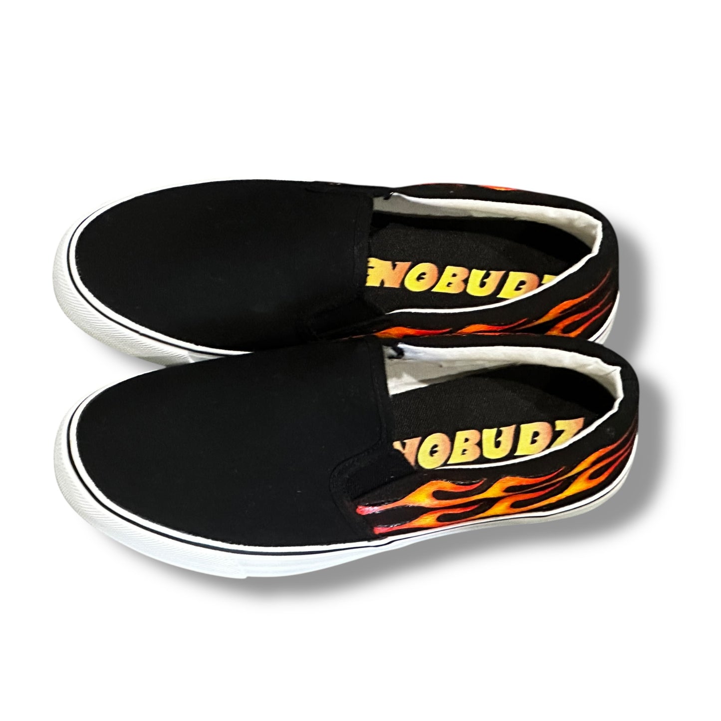 FLAMES SHOES SIDE ORANGE NOBUDZ EDITION