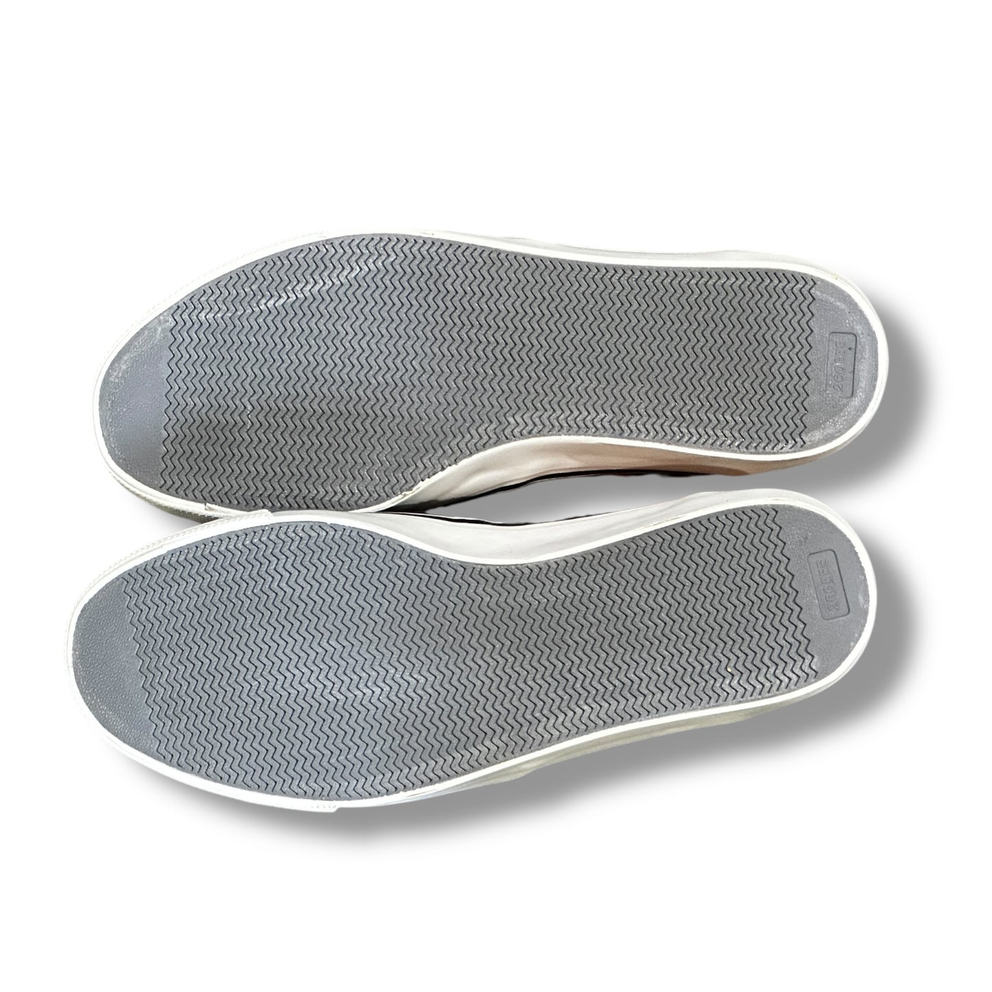 FLAMES SHOES SIDE ORANGE NOBUDZ EDITION