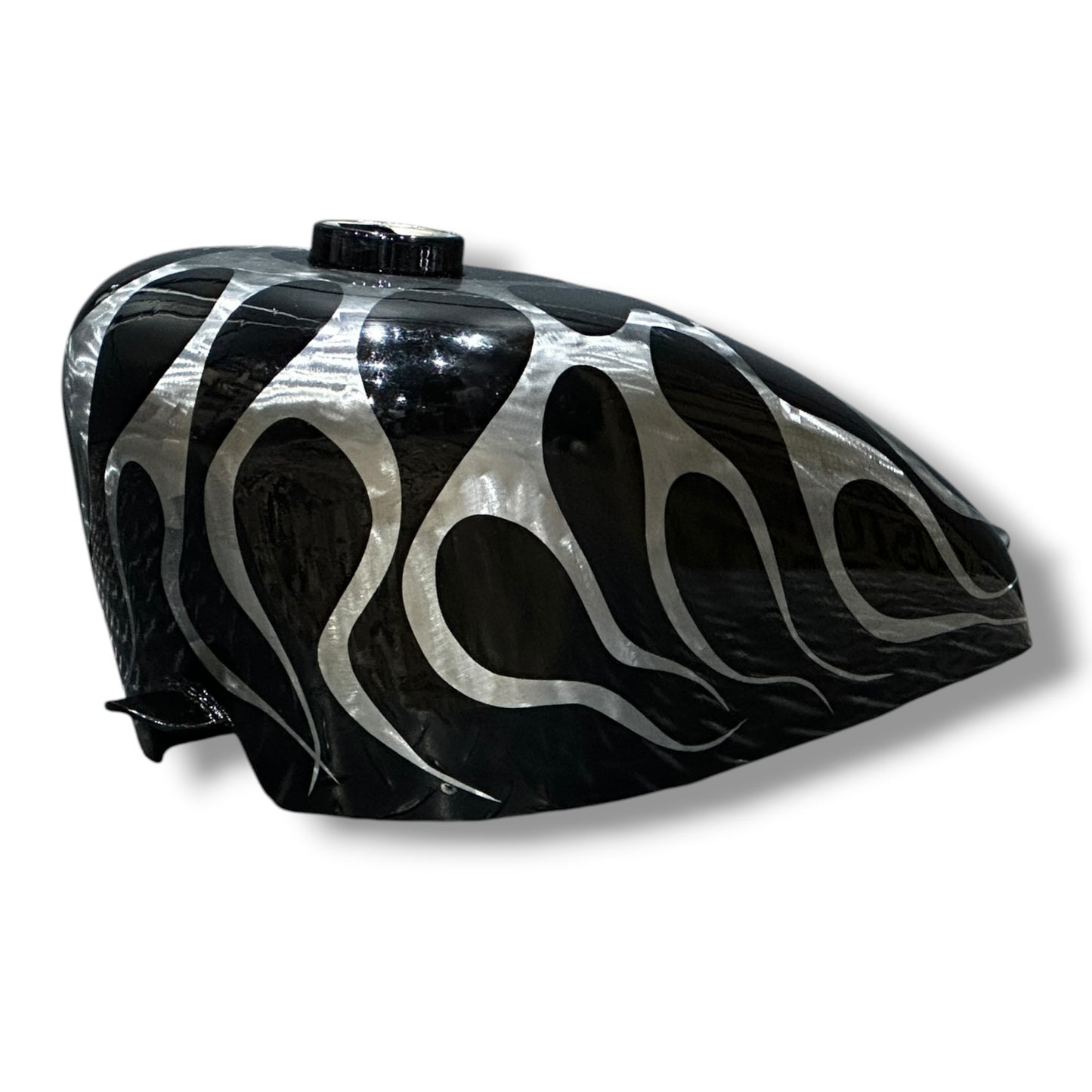 CUSTOM PAINT GAS TANK (MR033)