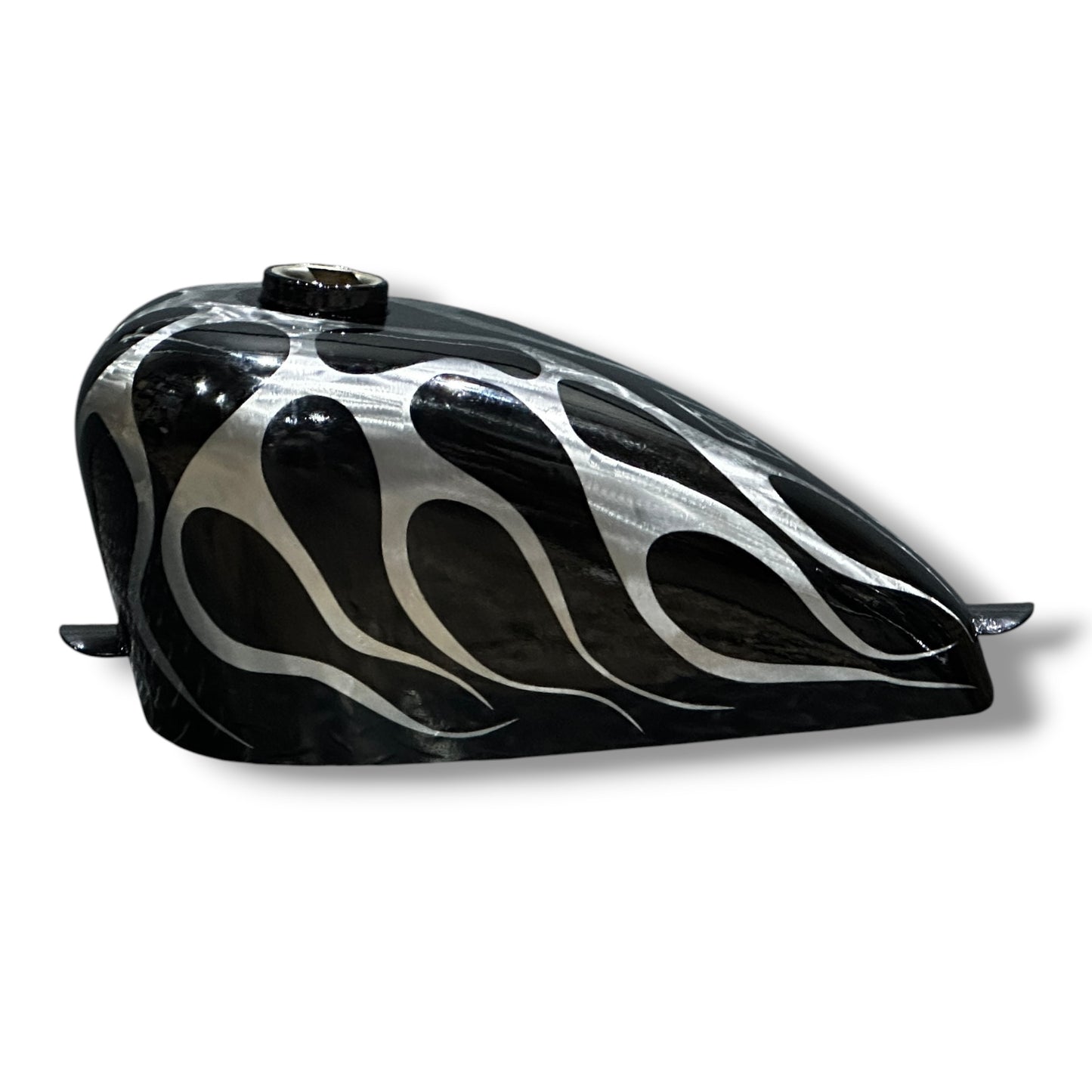 CUSTOM PAINT GAS TANK (MR033)