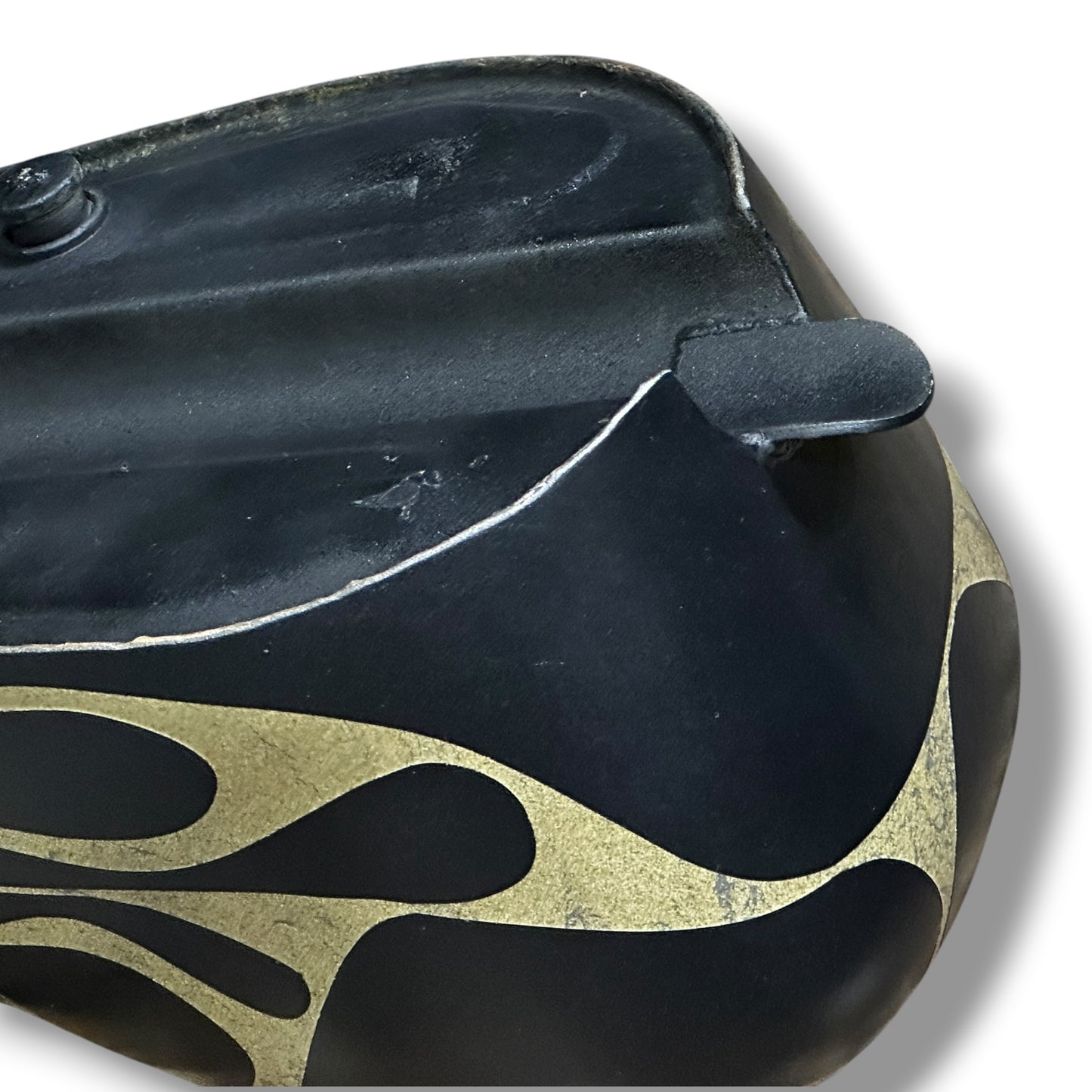 CUSTOM PAINT GAS TANK (MR034)