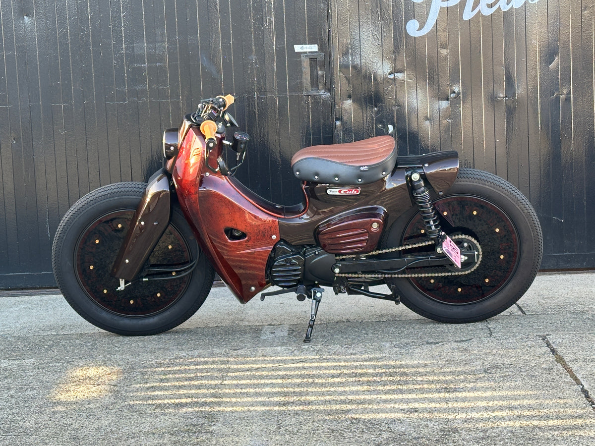 K-SPEED フルカスタム スーパーカブ110